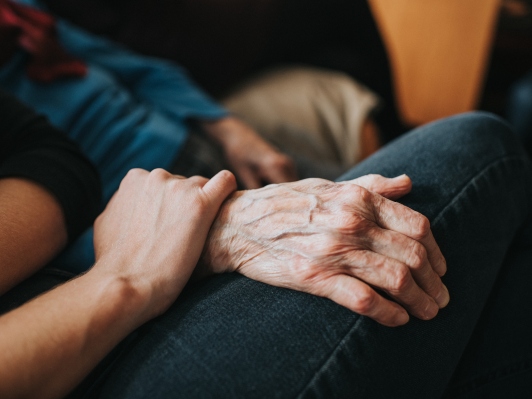 Aidaly makes sure family caregivers get financial compensation – TechCrunch