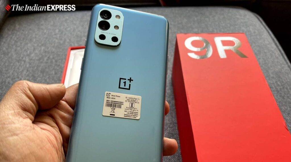 oneplus 9r, iQOO 7 Legend, Xiaomi Mi 11X Pro, Mi 11X Pro, Samsung Galaxy S20 FE, best smartphones under rs 40k, best phones under rs 40000, oneplus phones in 2021, samsung phones in 2021, list of best phones in 2021, phones to buy in november 2021 in india