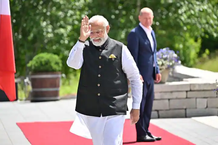 PM Modi Made India's Stand Clear On Ukraine, Dialogue & Diplomacy Solution: Kwatra