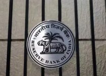 Amid Rising Inflation, RBI Announces Measures to Bolster Rupee, Foreign Investments